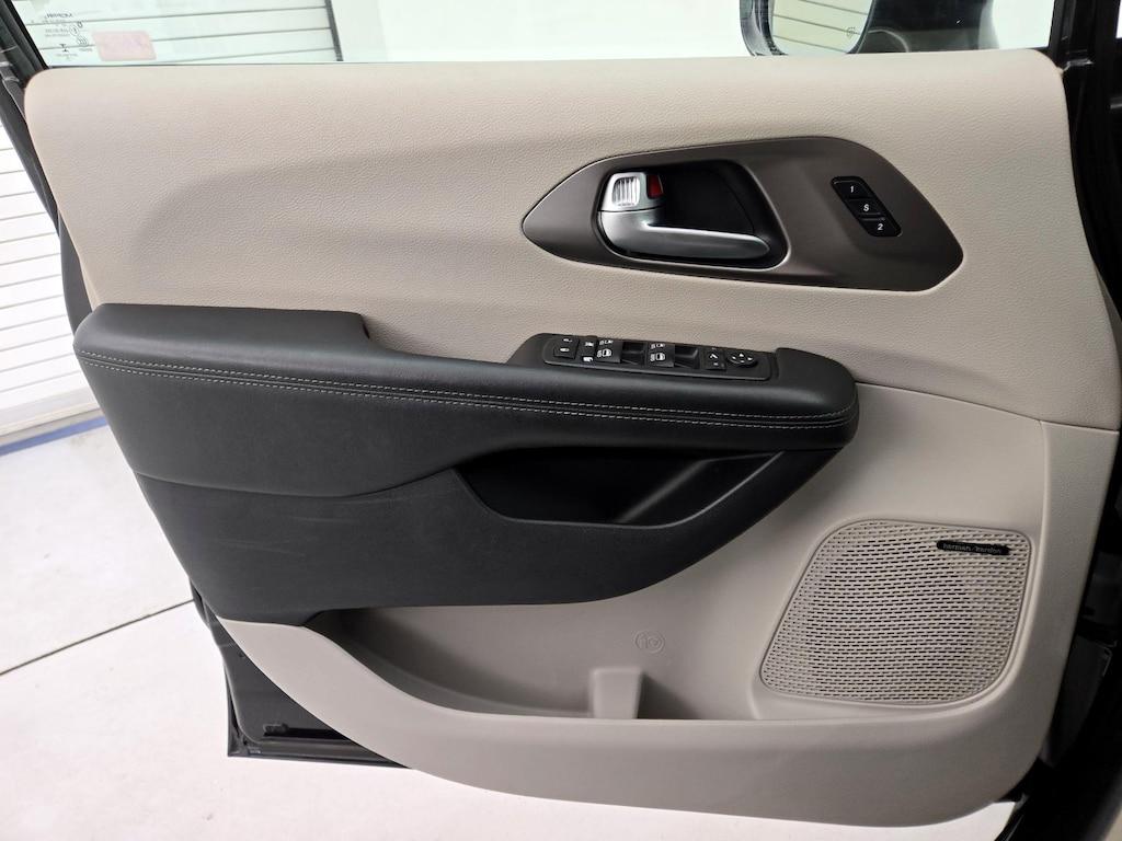 used 2018 Chrysler Pacifica car, priced at $22,998