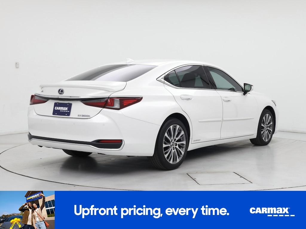used 2020 Lexus ES 300h car, priced at $33,998