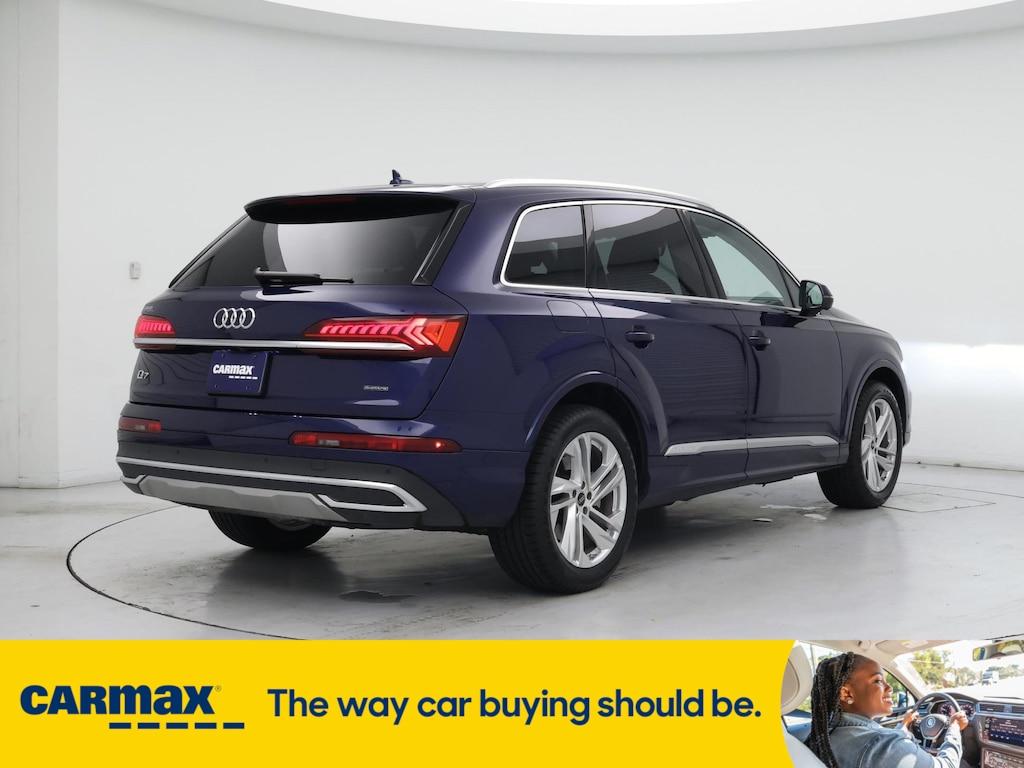 used 2024 Audi Q7 car, priced at $45,998