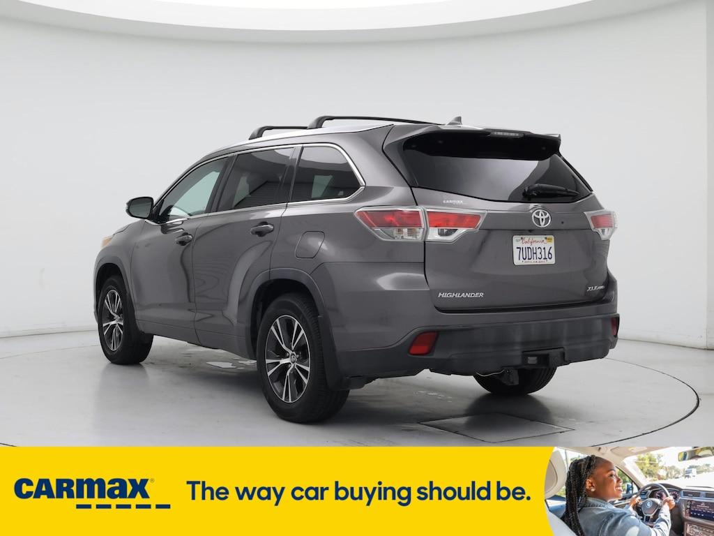 used 2016 Toyota Highlander car, priced at $27,998