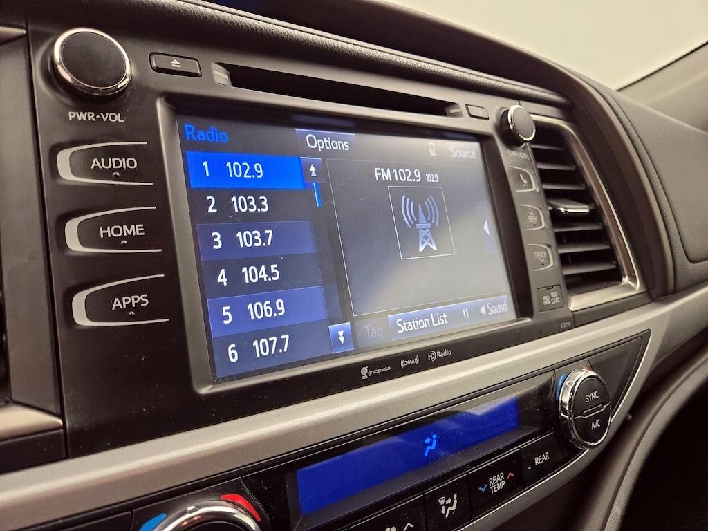 used 2016 Toyota Highlander car, priced at $27,998