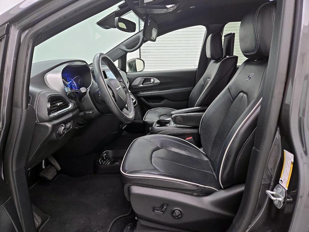 used 2020 Chrysler Pacifica Hybrid car, priced at $31,998