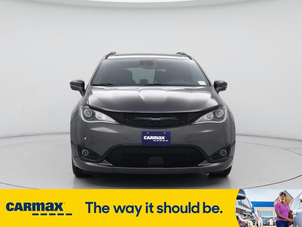 used 2020 Chrysler Pacifica Hybrid car, priced at $31,998