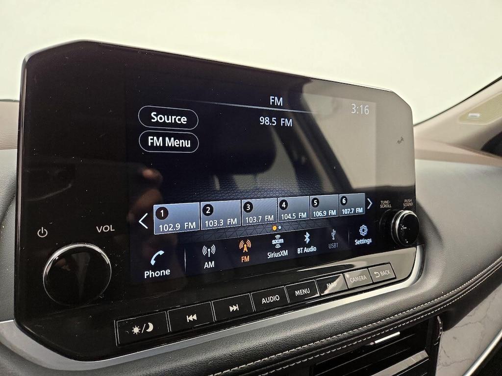 used 2021 Nissan Rogue car, priced at $24,998