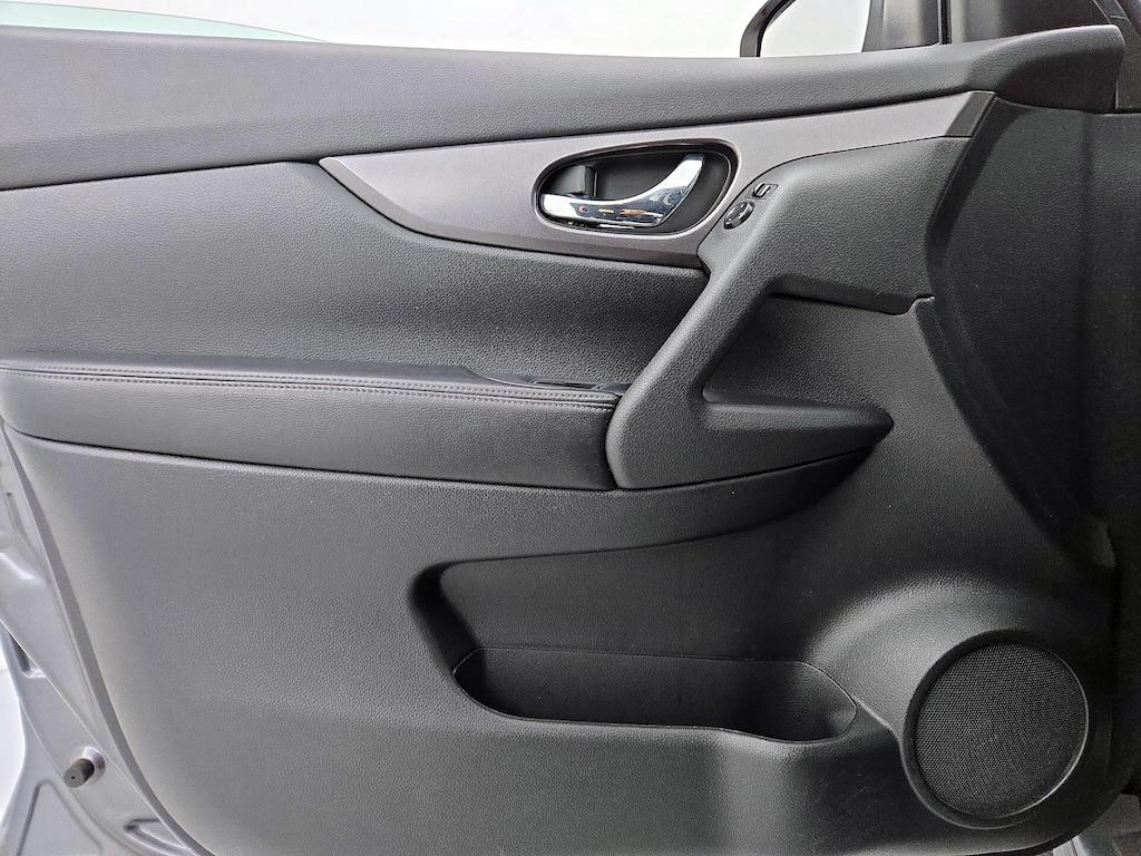 used 2016 Nissan Rogue car, priced at $15,998