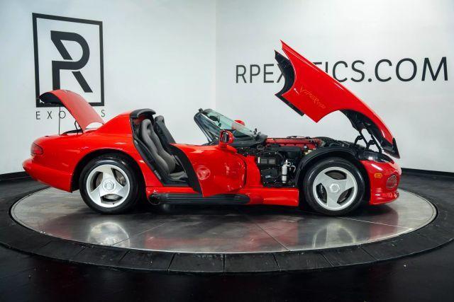 used 1995 Dodge Viper car, priced at $49,995