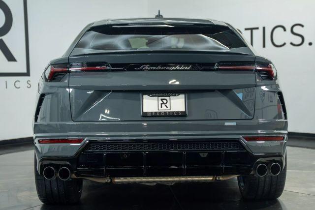 used 2022 Lamborghini Urus car, priced at $217,995