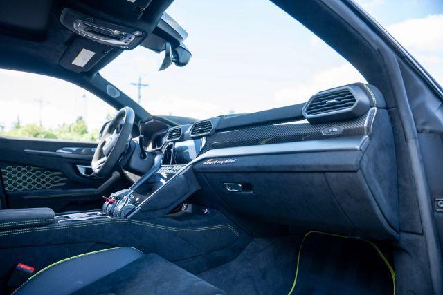 used 2024 Lamborghini Urus car, priced at $292,995