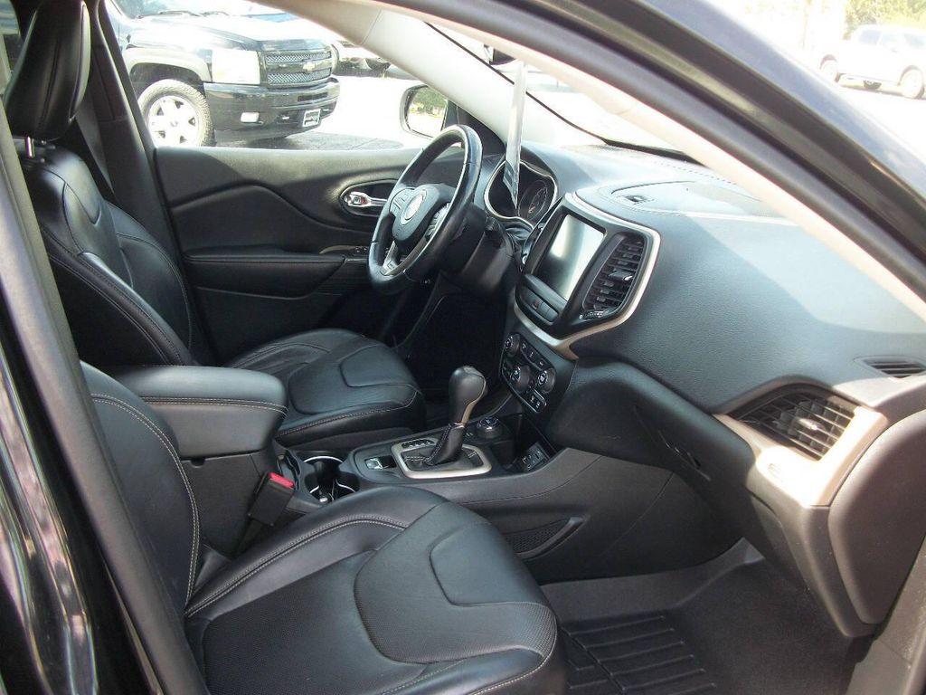 used 2014 Jeep Cherokee car, priced at $11,990
