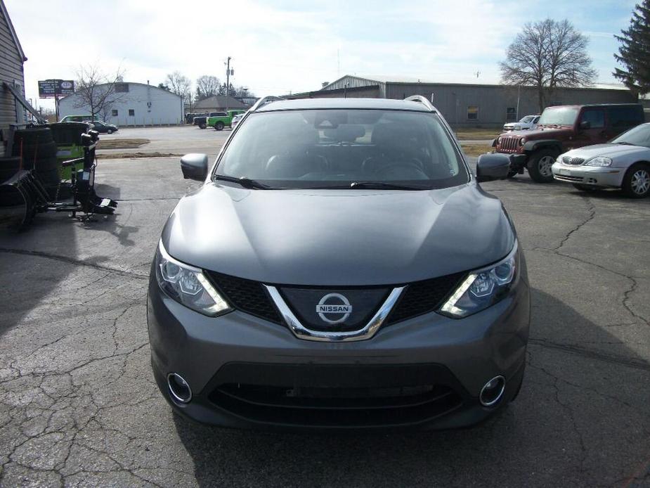 used 2019 Nissan Rogue Sport car, priced at $18,990