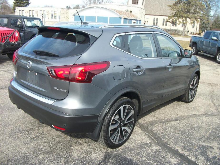 used 2019 Nissan Rogue Sport car, priced at $18,990