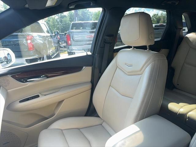 used 2017 Cadillac XT5 car, priced at $16,900