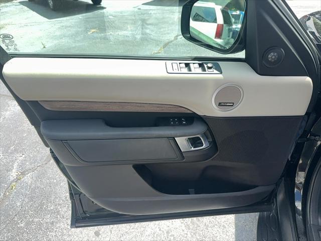 used 2018 Land Rover Discovery car, priced at $21,900