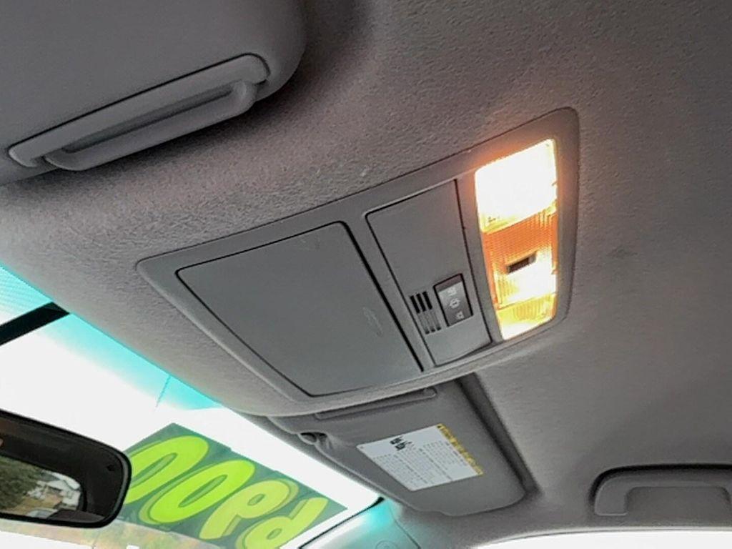 used 2009 Toyota Highlander car, priced at $6,900