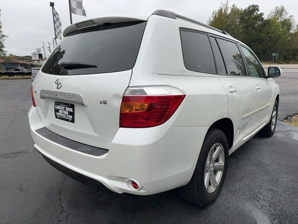 used 2009 Toyota Highlander car, priced at $6,900