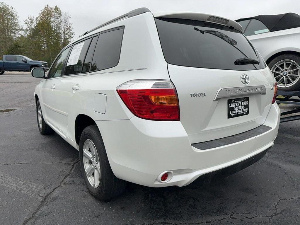 used 2009 Toyota Highlander car, priced at $6,900