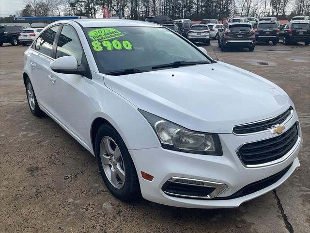 used 2015 Chevrolet Cruze car, priced at $8,900