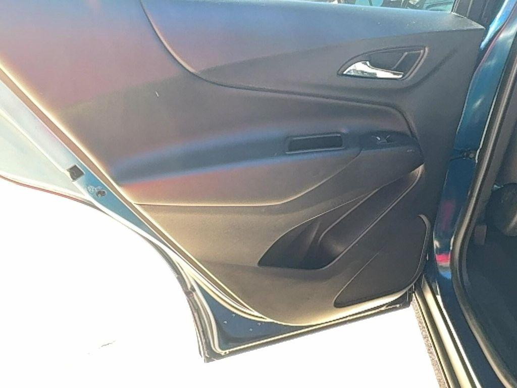 used 2021 Chevrolet Equinox car, priced at $16,900