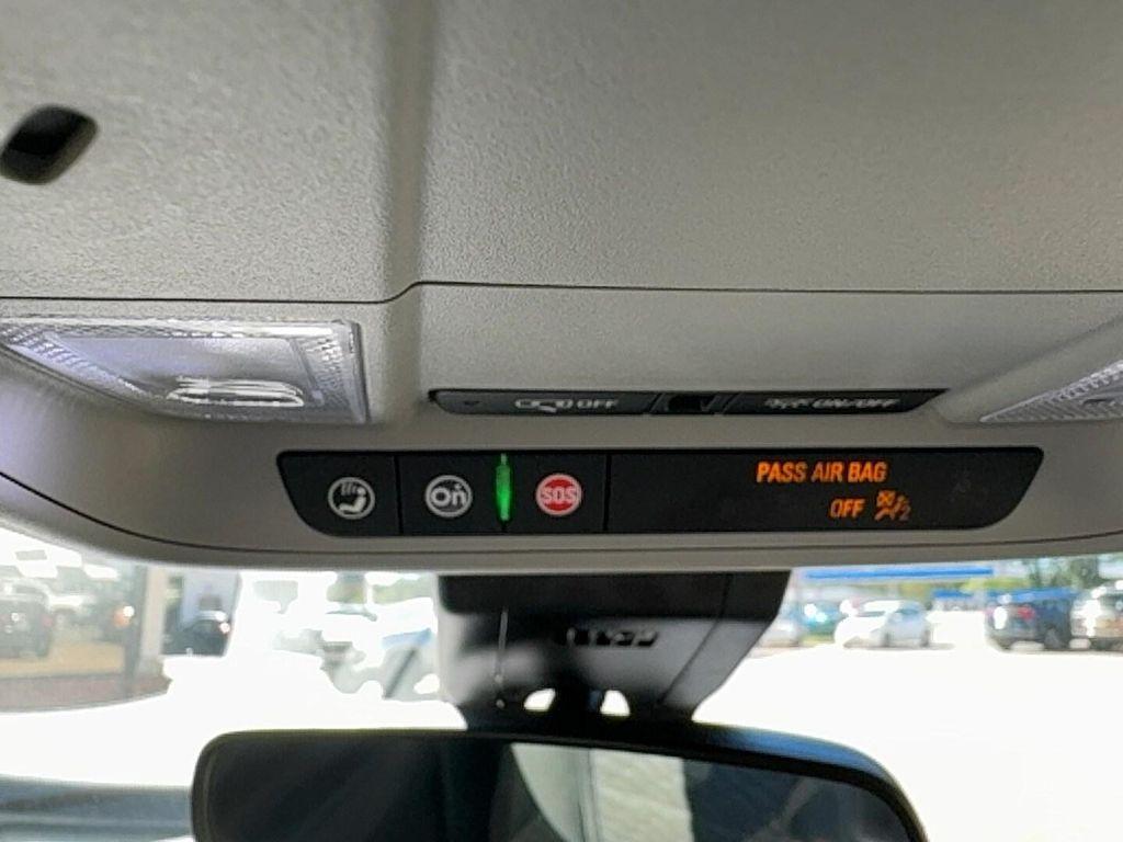 used 2021 Chevrolet Equinox car, priced at $16,900