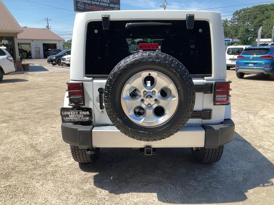 used 2015 Jeep Wrangler Unlimited car, priced at $19,900