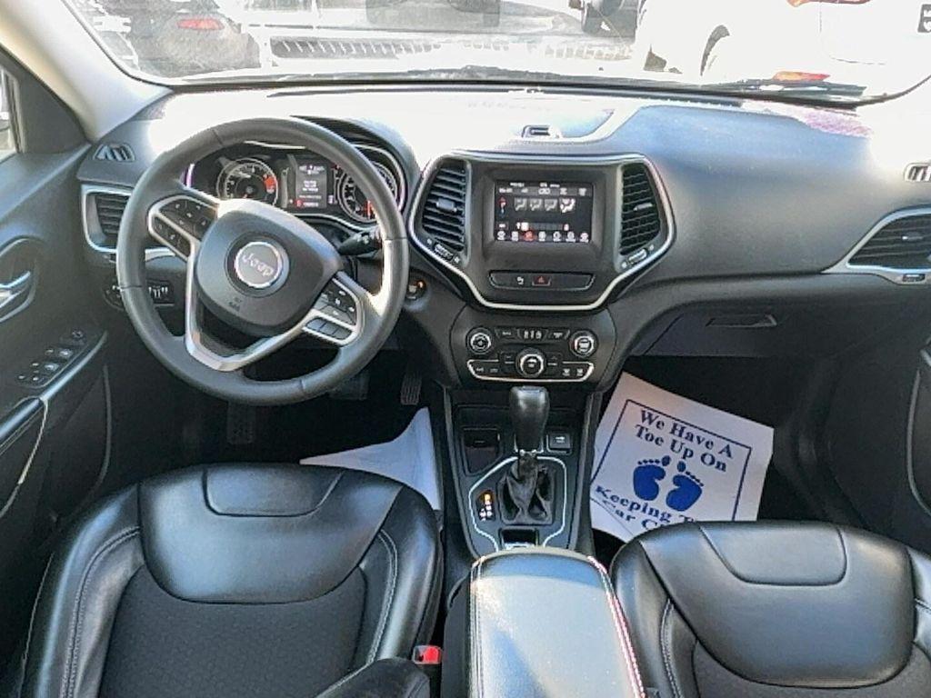 used 2020 Jeep Cherokee car, priced at $13,900