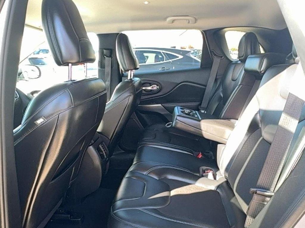 used 2020 Jeep Cherokee car, priced at $13,900