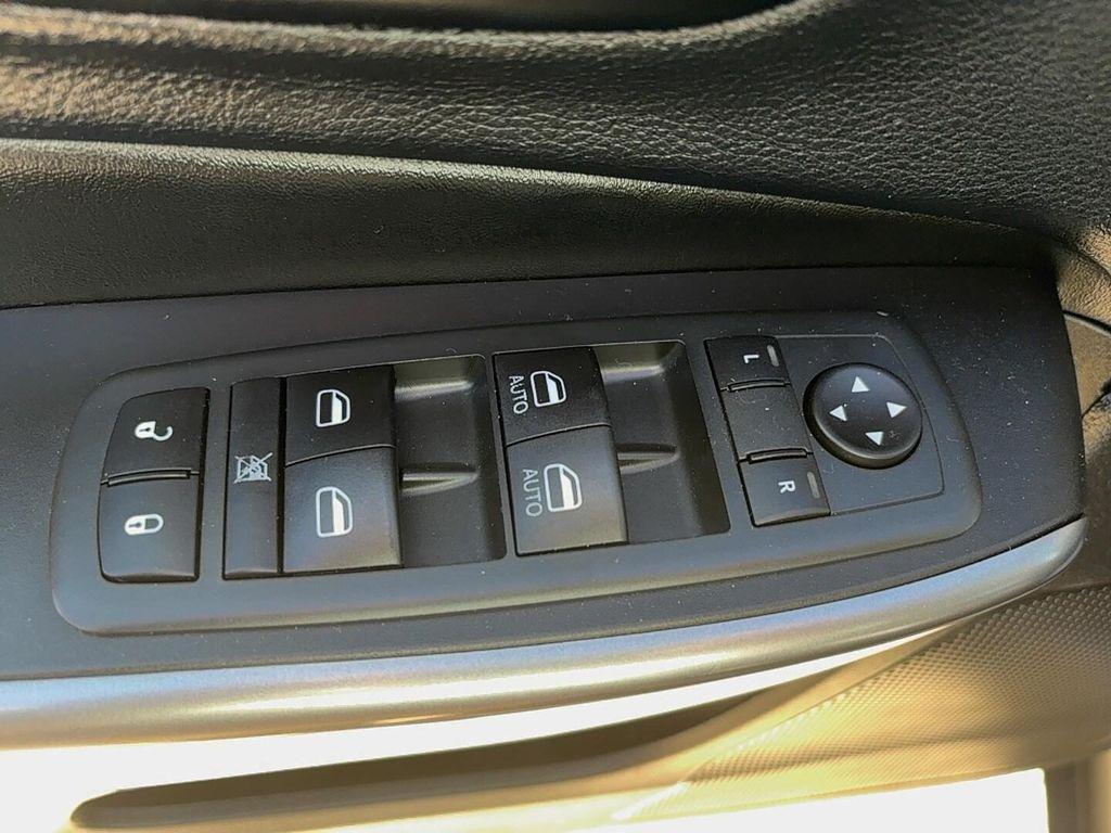 used 2020 Jeep Cherokee car, priced at $13,900