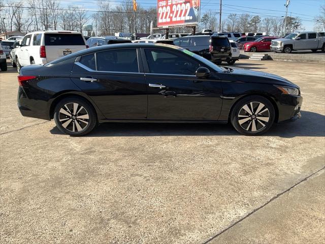 used 2021 Nissan Altima car, priced at $17,900