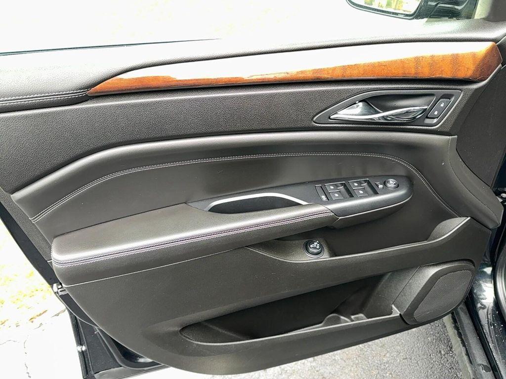 used 2013 Cadillac SRX car, priced at $5,900