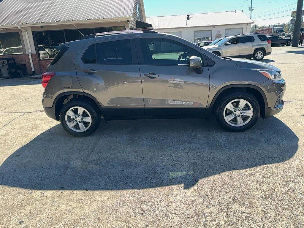 used 2022 Chevrolet Trax car, priced at $12,900