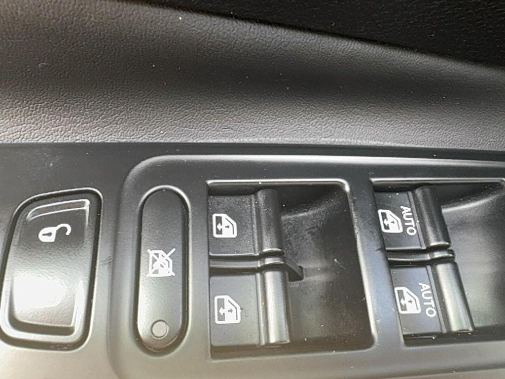 used 2015 Jeep Renegade car, priced at $9,900