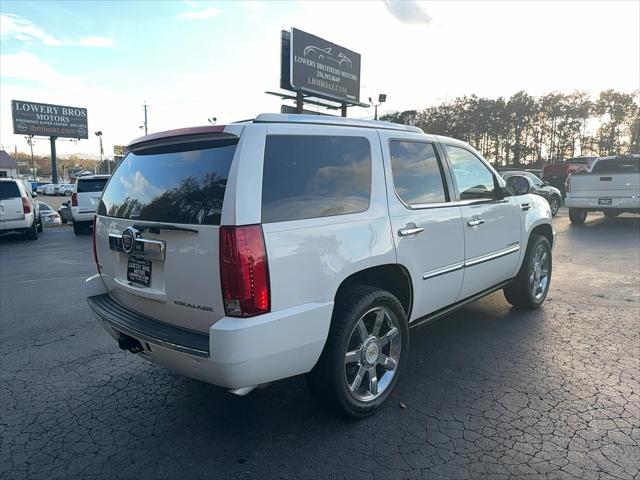 used 2014 Cadillac Escalade car, priced at $18,900