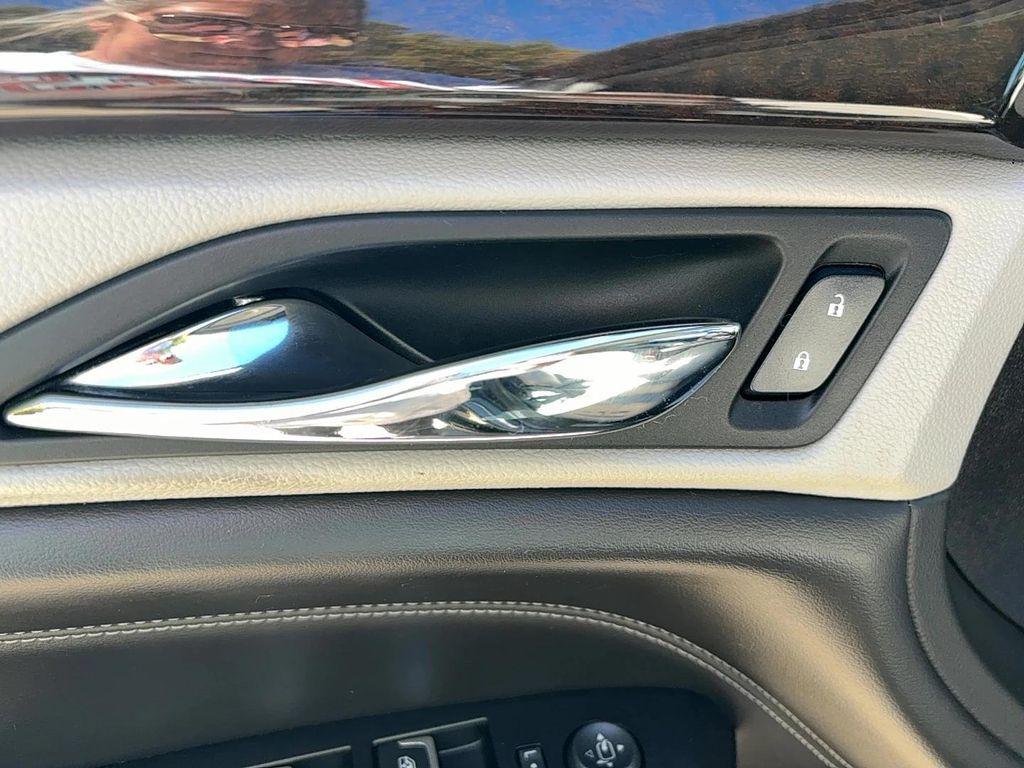 used 2014 Cadillac SRX car, priced at $9,900