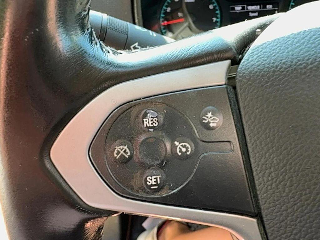 used 2022 Chevrolet Colorado car, priced at $19,900