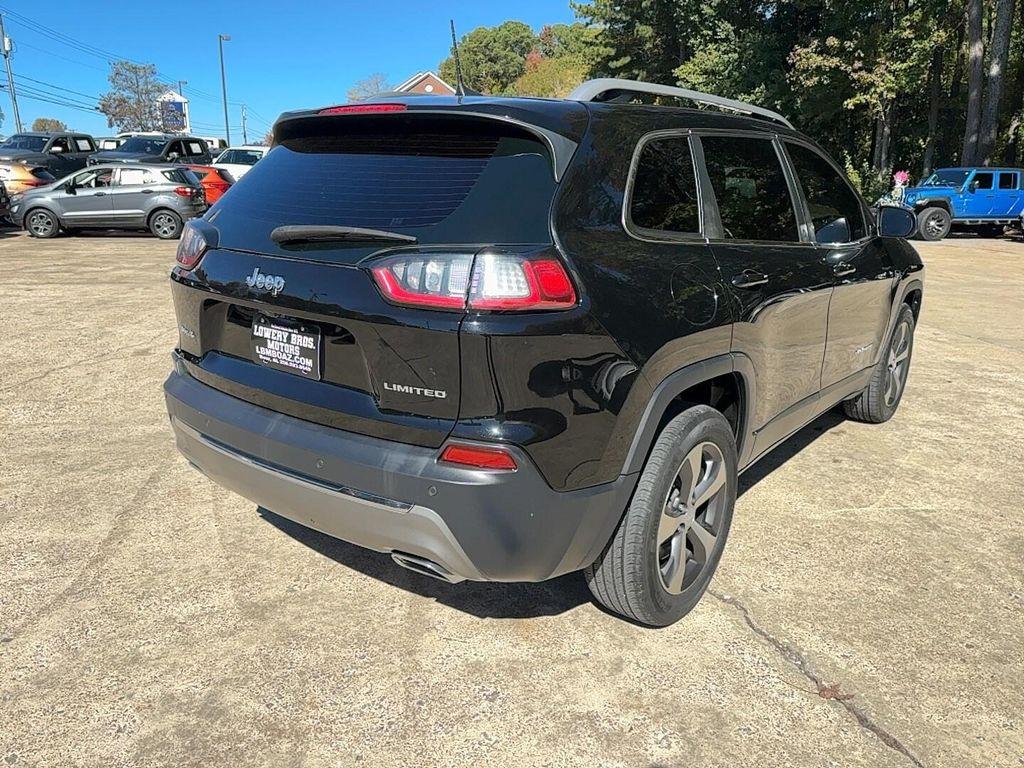 used 2020 Jeep Cherokee car, priced at $14,900