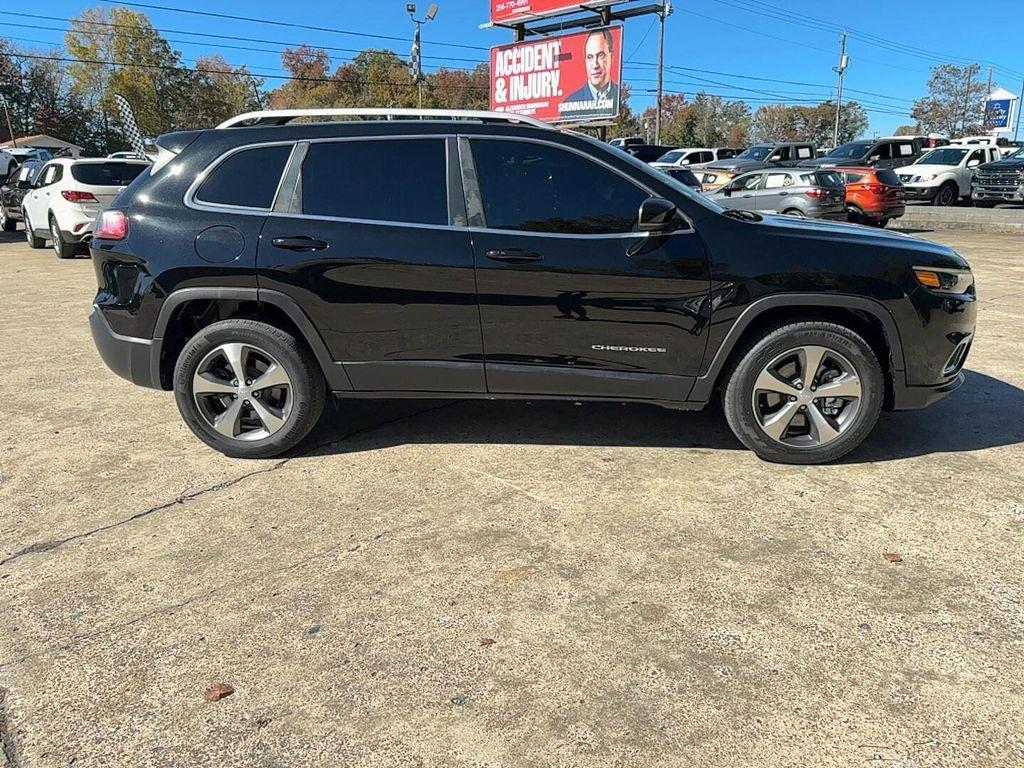 used 2020 Jeep Cherokee car, priced at $14,900