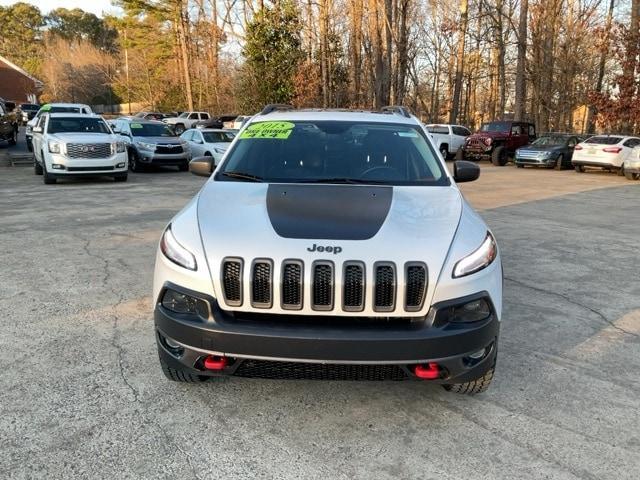 used 2015 Jeep Cherokee car, priced at $16,900
