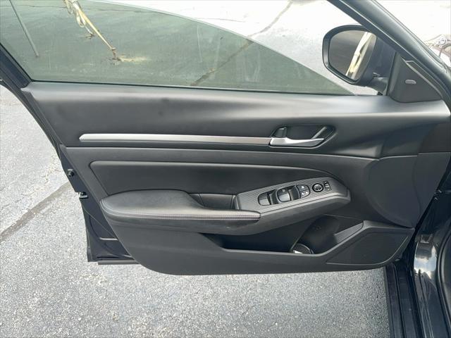 used 2022 Nissan Altima car, priced at $18,900