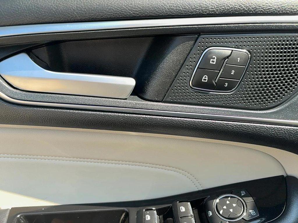 used 2019 Ford Edge car, priced at $16,900