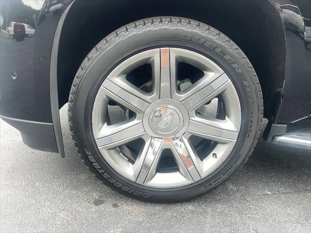 used 2018 Cadillac Escalade car, priced at $28,900