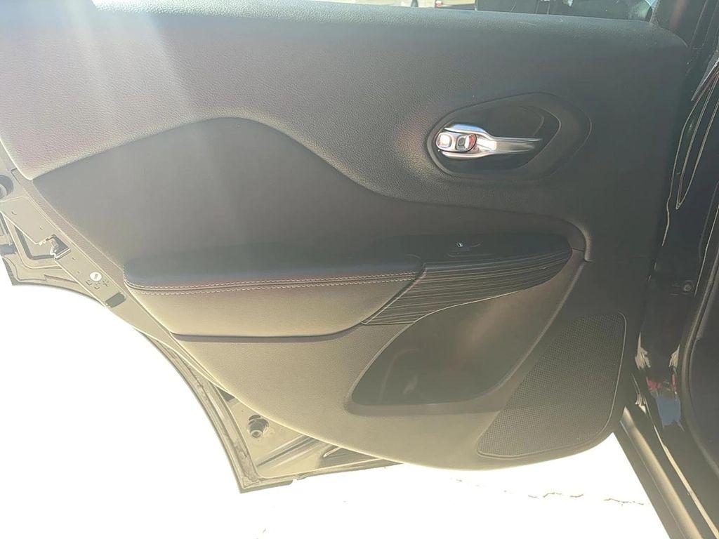 used 2017 Jeep Cherokee car, priced at $11,900