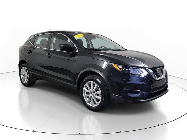 used 2022 Nissan Rogue Sport car, priced at $17,000