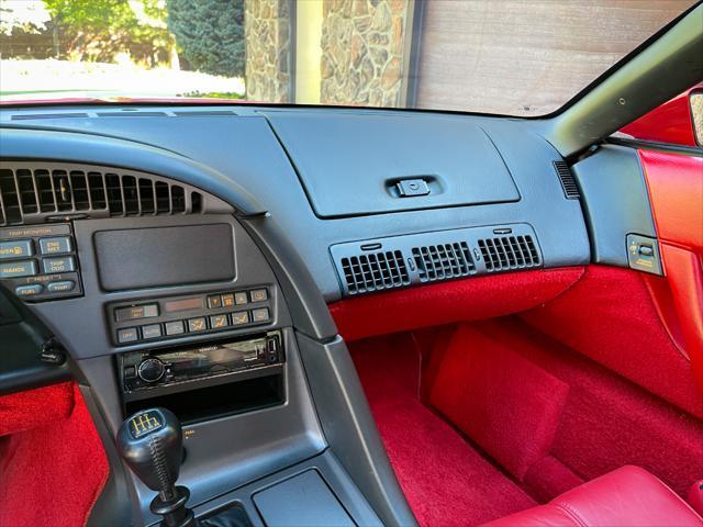 used 1990 Chevrolet Corvette car