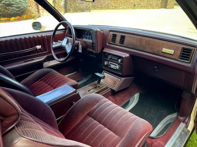 used 1985 Chevrolet Monte Carlo car, priced at $9,999