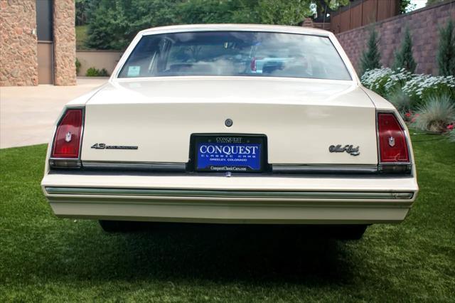 used 1985 Chevrolet Monte Carlo car, priced at $9,999