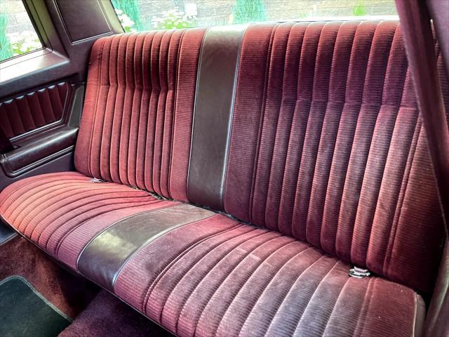 used 1985 Chevrolet Monte Carlo car, priced at $9,999