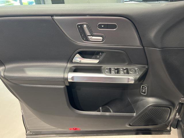 used 2021 Mercedes-Benz GLB 250 car, priced at $30,450