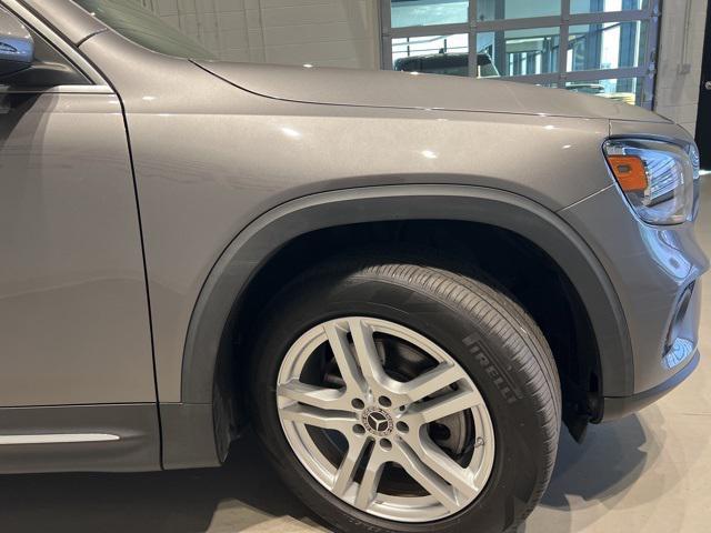 used 2021 Mercedes-Benz GLB 250 car, priced at $30,450