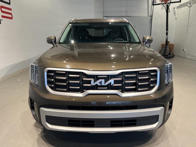 used 2024 Kia Telluride car, priced at $36,250