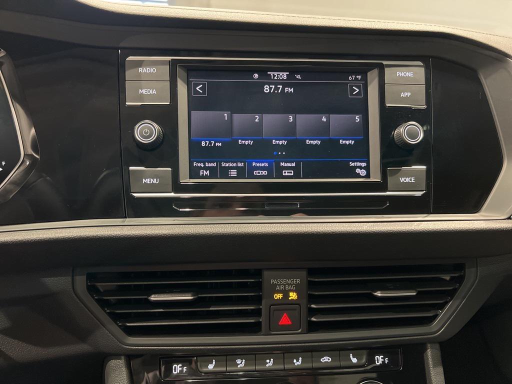 used 2024 Volkswagen Jetta car, priced at $21,997